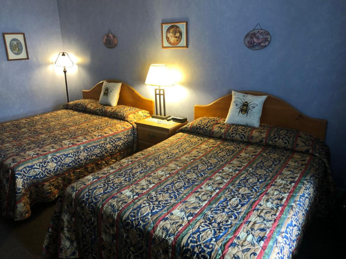 Wells River Motel Buitenkant foto